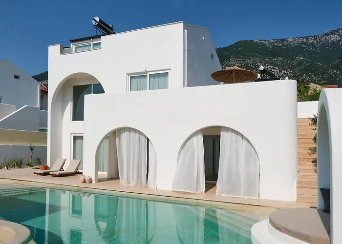 Villa Neox With 2 Pools, Jacuzzi, Sauna & Minigolf