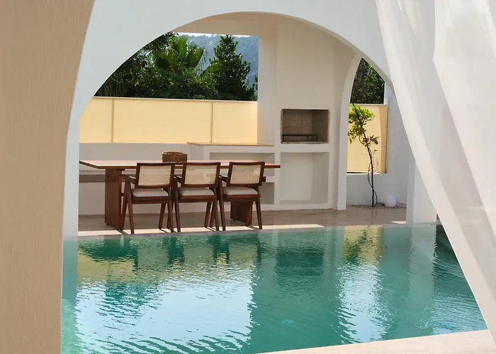 Villa Neox With 2 Pools, Jacuzzi, Sauna & Minigolf